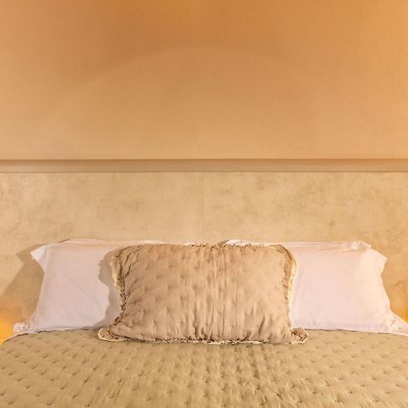 Palazzo Falcinelli Luxury Room In Montepulciano Center With Air Conditioning And Elevator Екстериор снимка