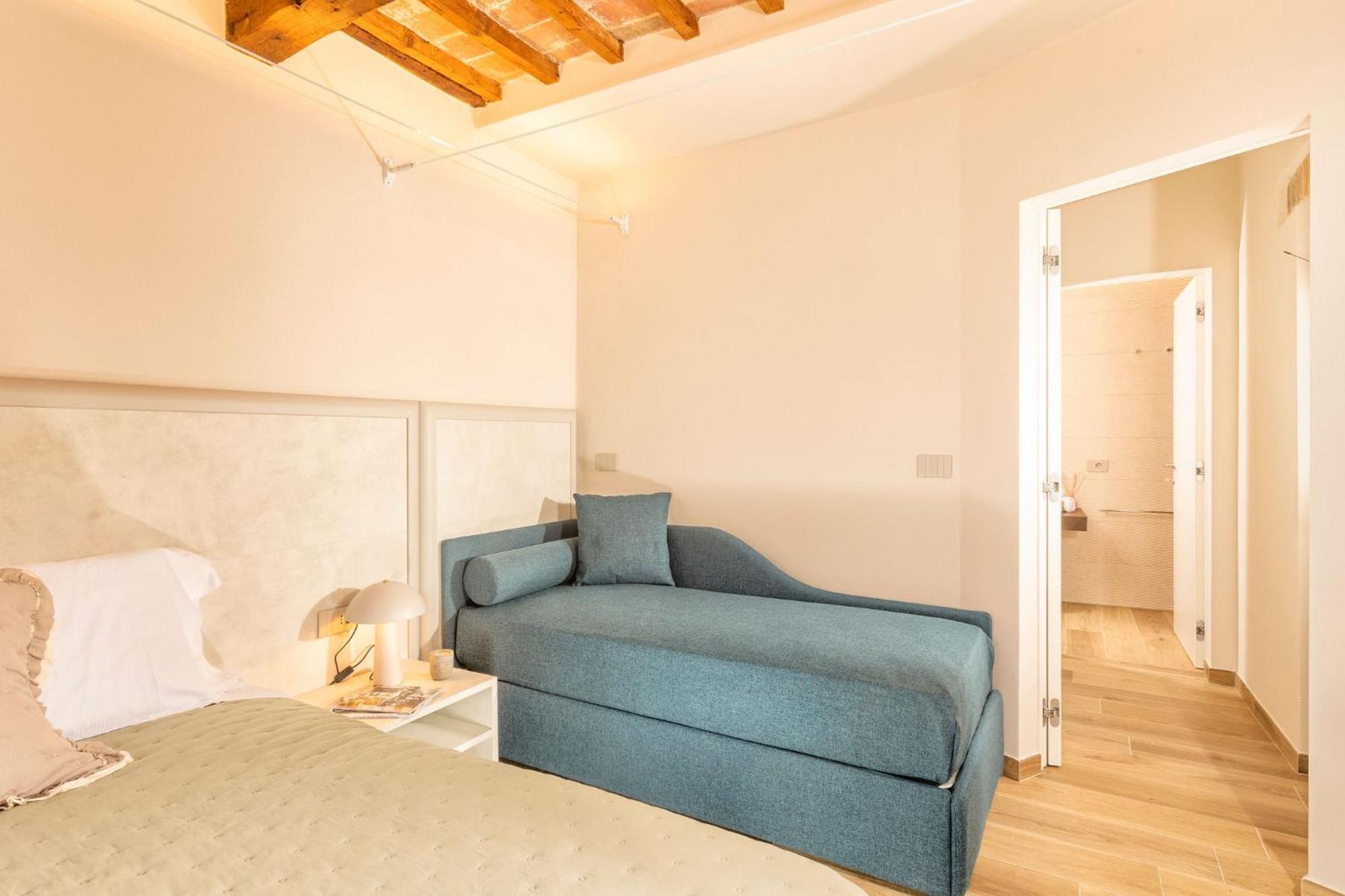 Palazzo Falcinelli Luxury Room In Montepulciano Center With Air Conditioning And Elevator Екстериор снимка