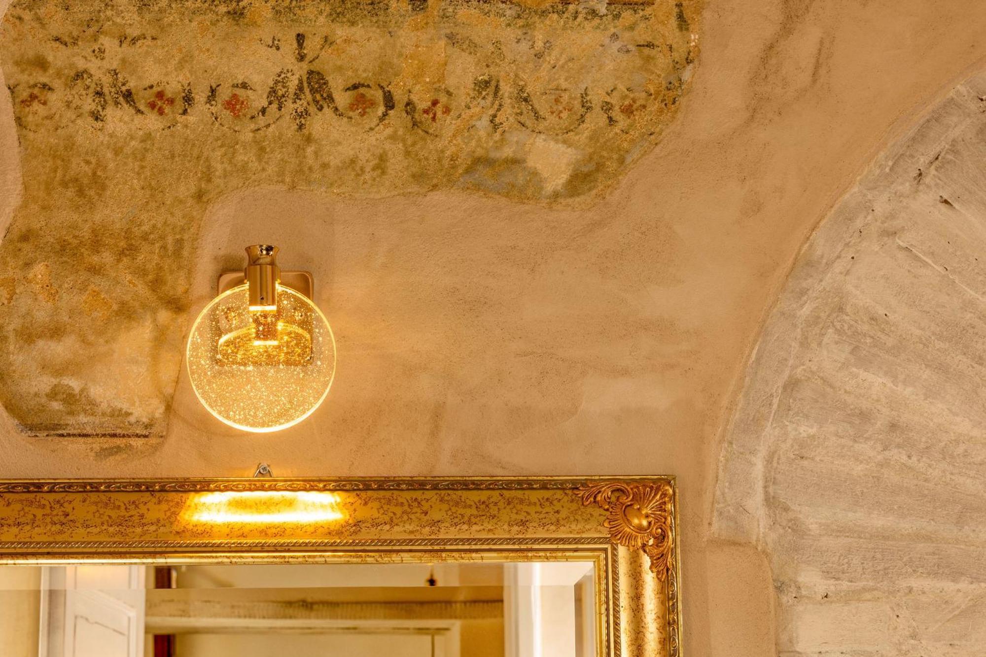 Palazzo Falcinelli Luxury Room In Montepulciano Center With Air Conditioning And Elevator Екстериор снимка
