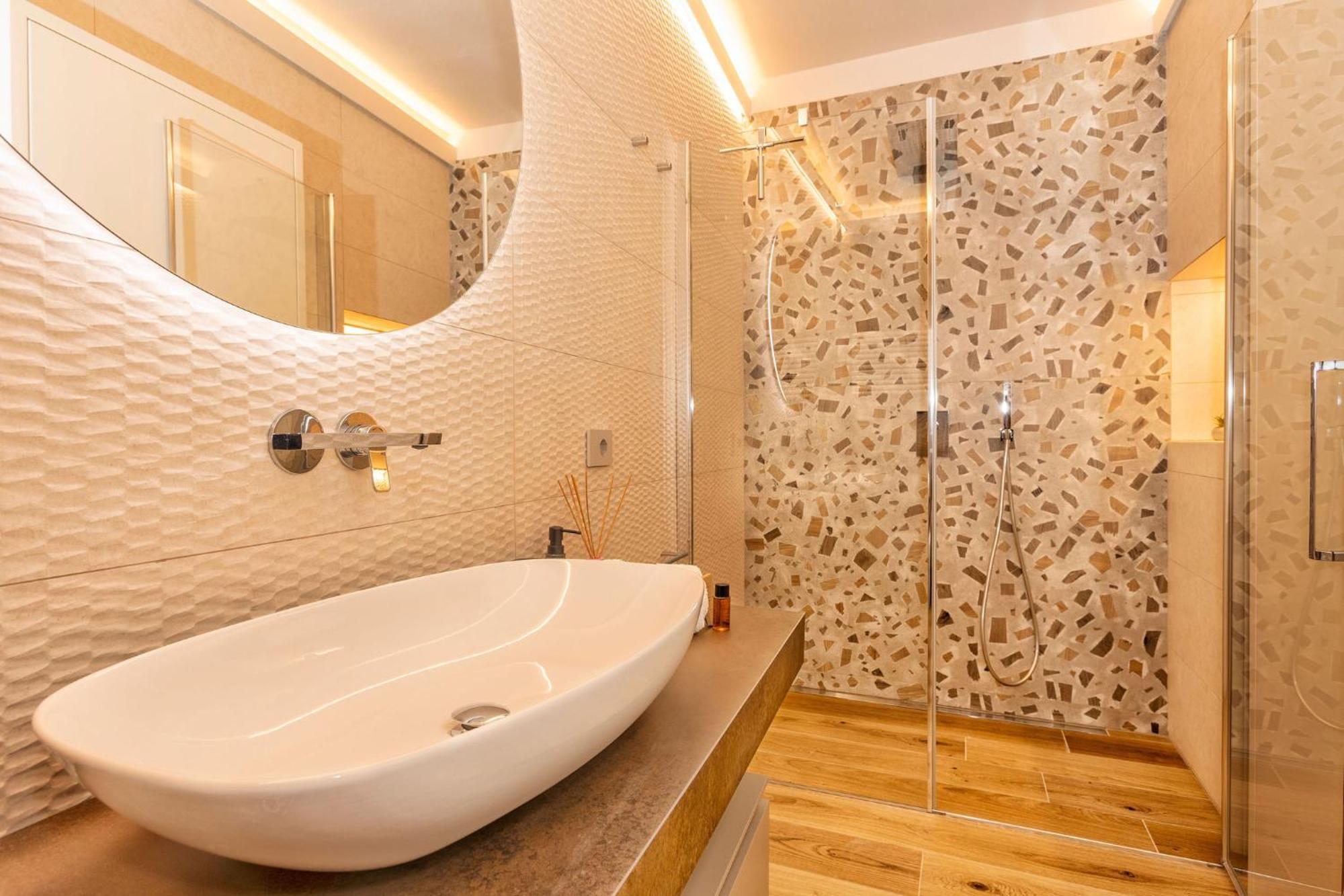 Palazzo Falcinelli Luxury Room In Montepulciano Center With Air Conditioning And Elevator Екстериор снимка