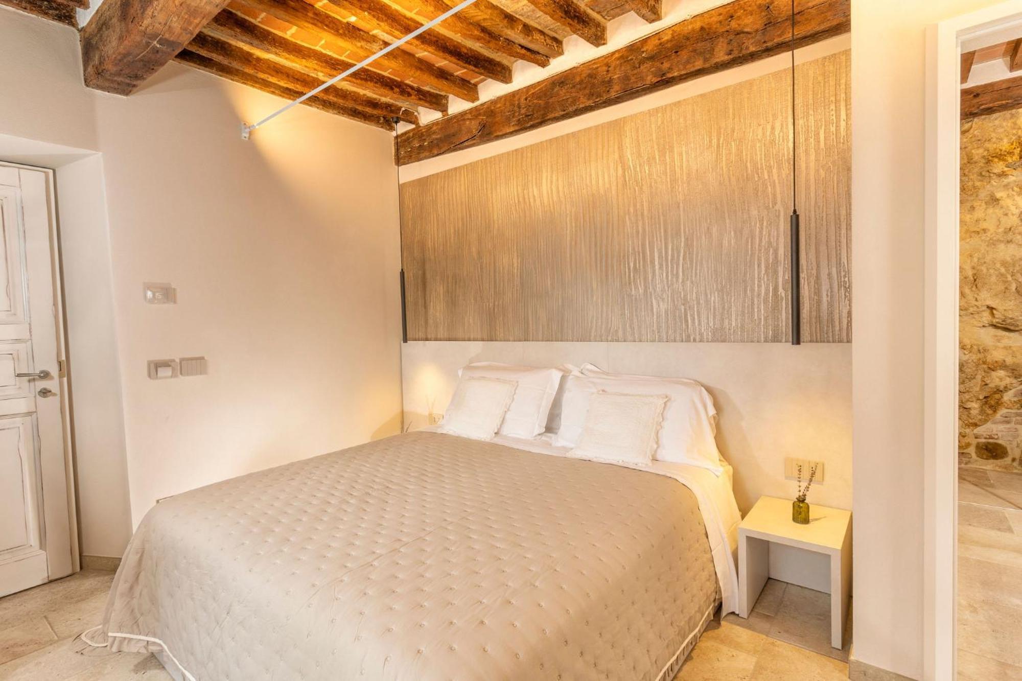 Palazzo Falcinelli Luxury Room In Montepulciano Center With Air Conditioning And Elevator Екстериор снимка